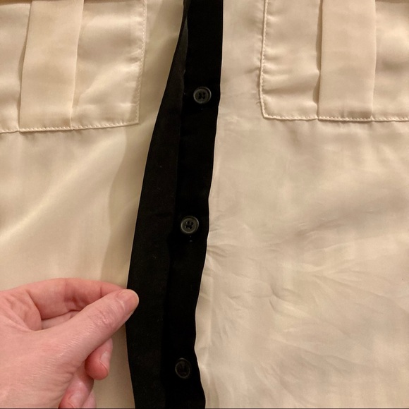 Forever 21 cream and black blouse - Picture 4 of 12
